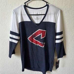 Women’s Small Cleveland Guardians FANATICS long Sleeve Raglan T-Shirt NWT